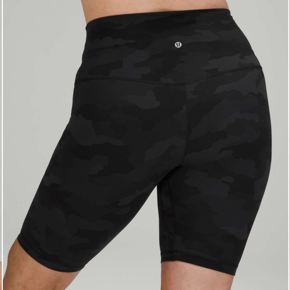 Lululemon Align Super High Rise Short 10”